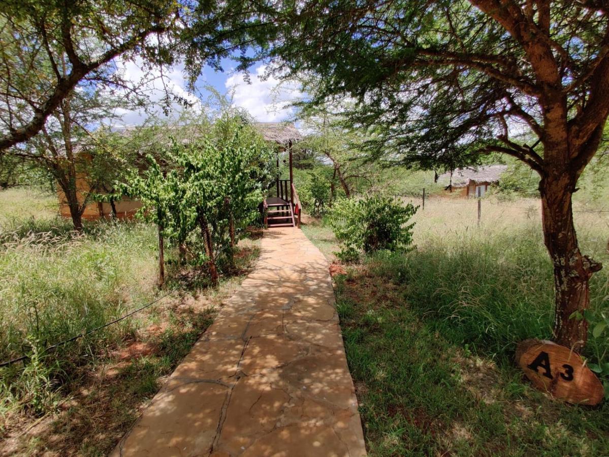 Oldonyo Orok Lodge Kajiado Ngoại thất bức ảnh