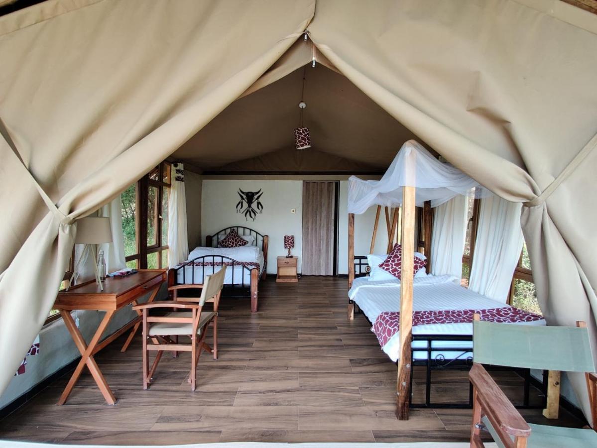 Oldonyo Orok Lodge Kajiado Ngoại thất bức ảnh