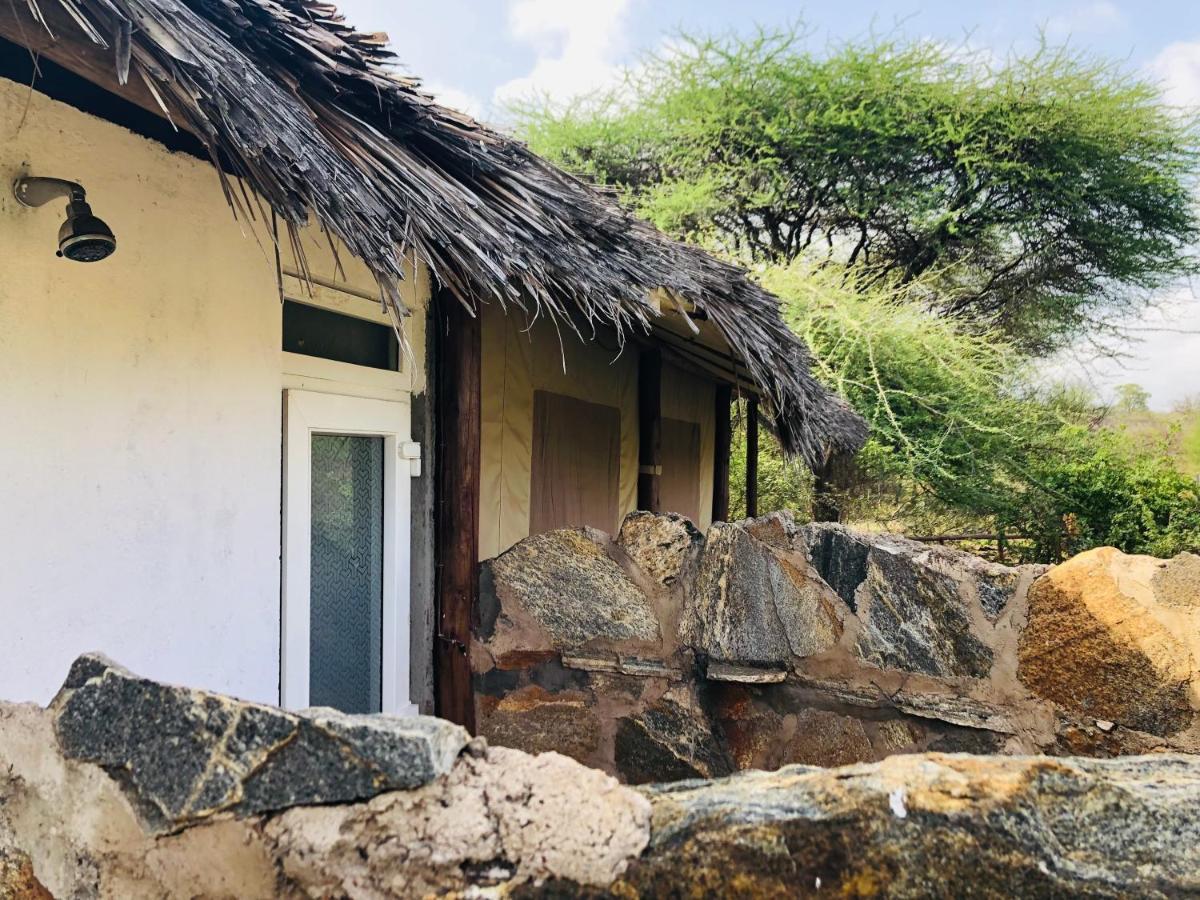 Oldonyo Orok Lodge Kajiado Ngoại thất bức ảnh